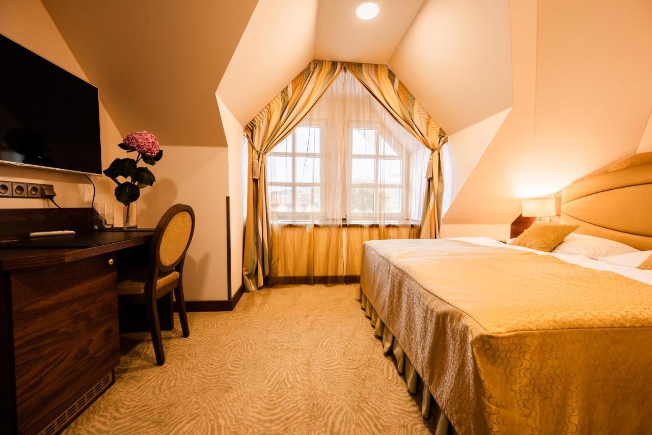 Imperial Casino Strazny Hotel Kültér fotó