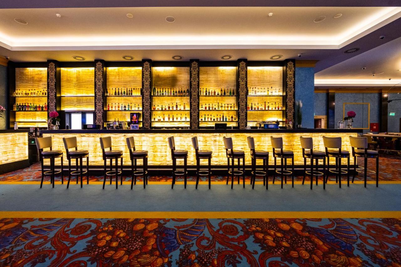 Imperial Casino Strazny Hotel Kültér fotó